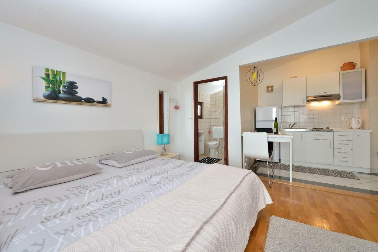Lela 1 Apartment Bibinje Luaran gambar